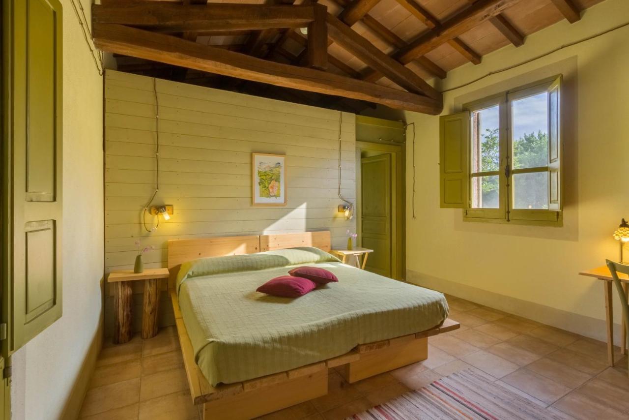 Lananai Homestay *